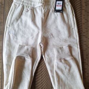 NWT Under Armour Sweatpants